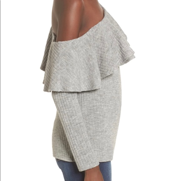 STOREE Ruffle One Shoulder Sweater - Picture 4 of 7